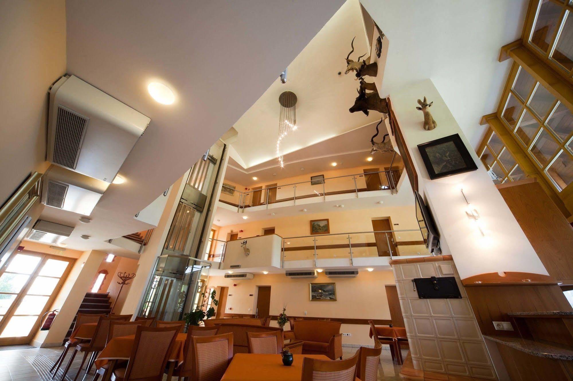 Hotel Kehida Hertelendy Haz Kehidakustány Exterior foto